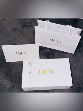 Dior White Gift Box Set With Bag & Card & Ribbon | Brand New | 8.75x5x3in